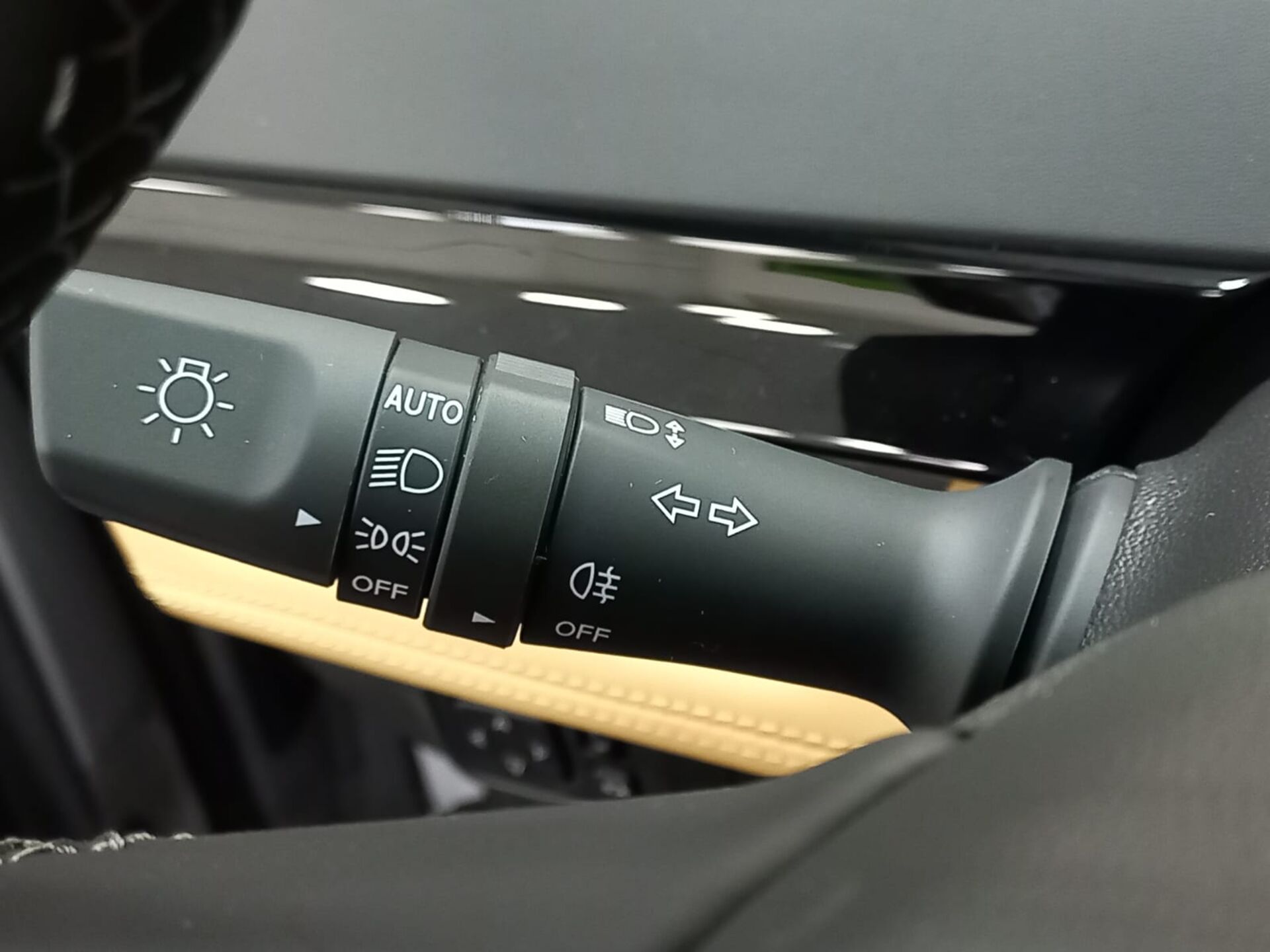 Легковой автотранспорт - CHANGAN UNI-K 2.0 AT (226 л.с.) 4WD