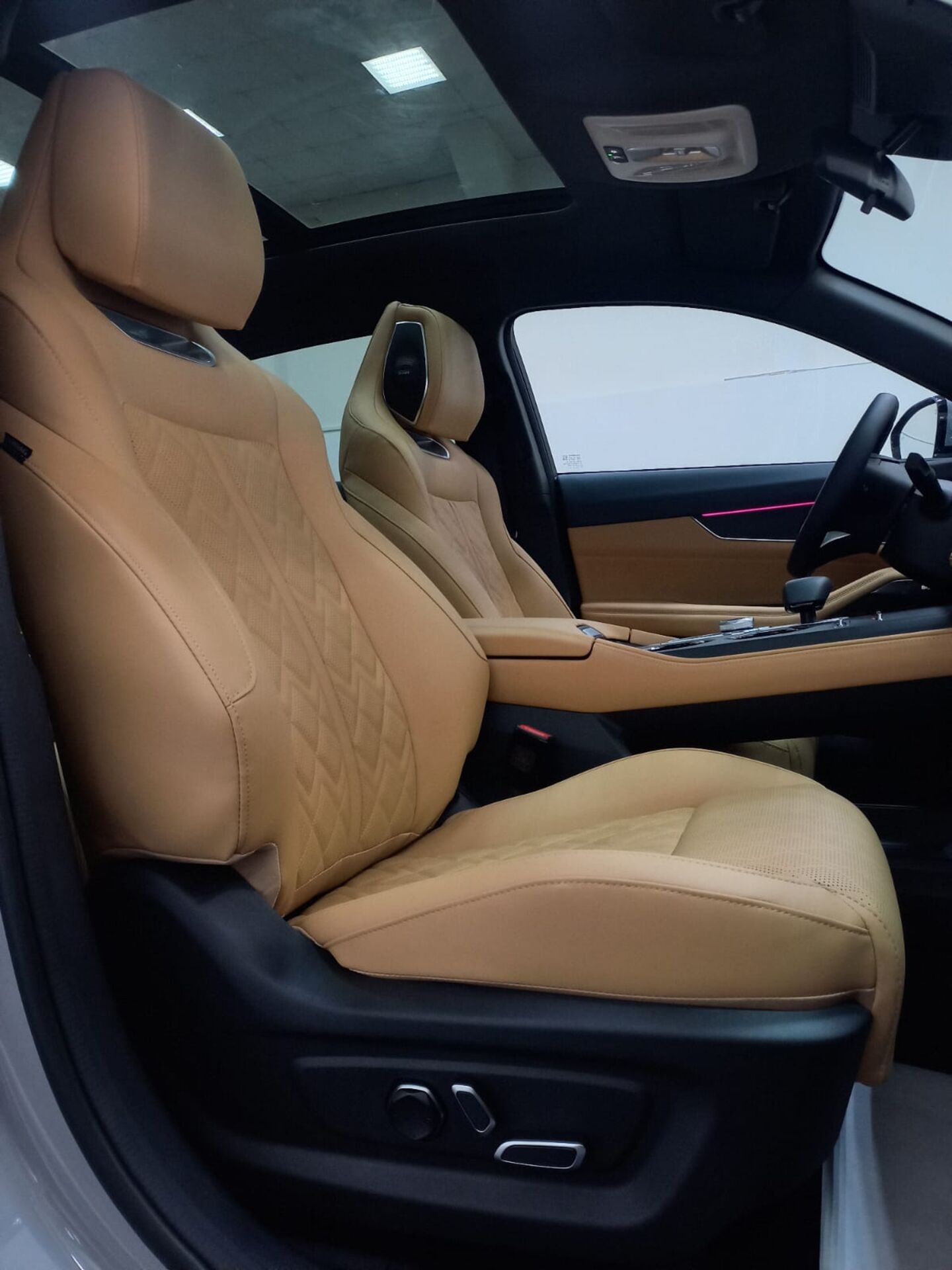 Легковой автотранспорт - CHANGAN UNI-K 2.0 AT (226 л.с.) 4WD