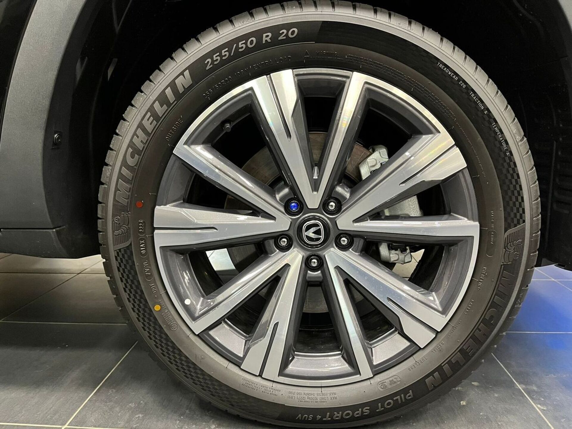 Легковой автотранспорт - CHANGAN CS95 2.0 AT (226 л.с.) 4WD