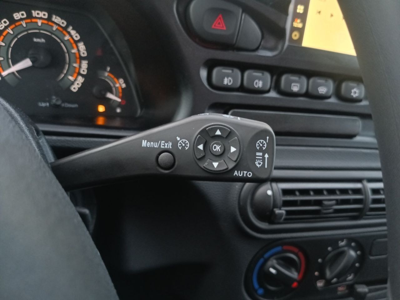 Легковой автотранспорт - LADA Niva Travel 1.8 MT (90 л.с.) 4WD