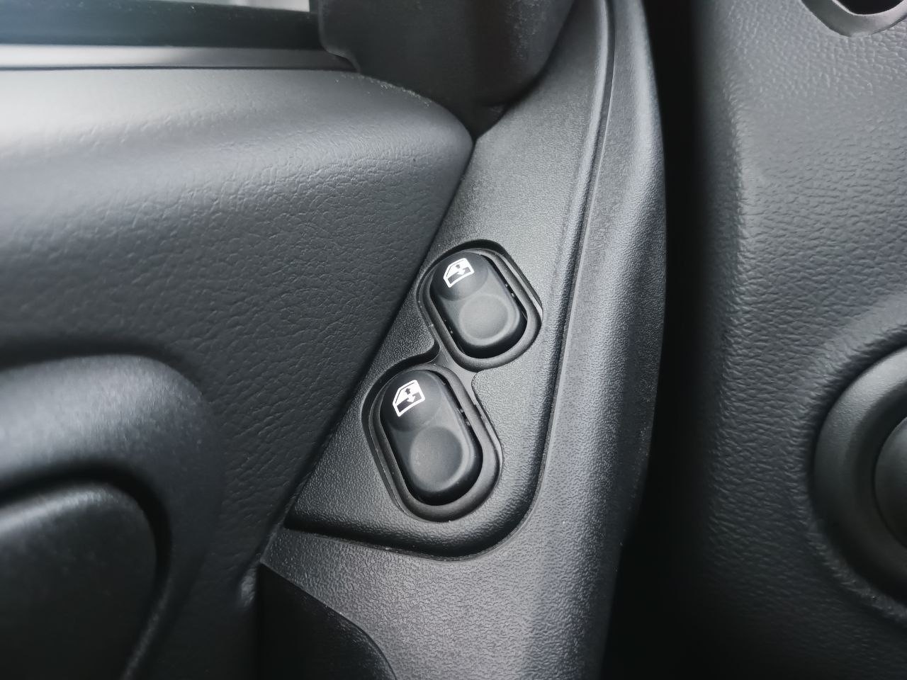 Легковой автотранспорт - LADA Niva Travel 1.8 MT (90 л.с.) 4WD