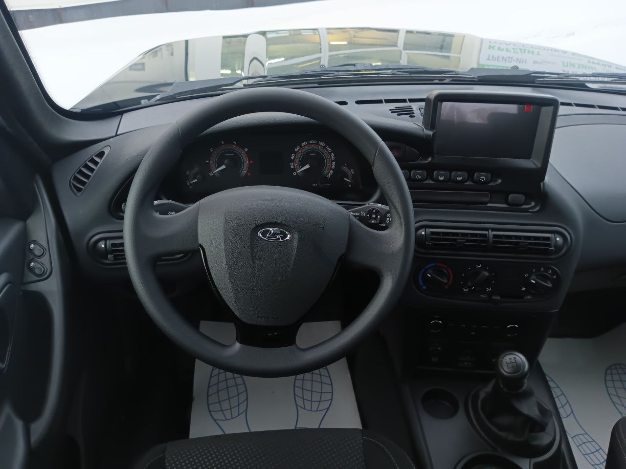 Легковой автотранспорт - LADA Niva Travel 1.8 MT (90 л.с.) 4WD