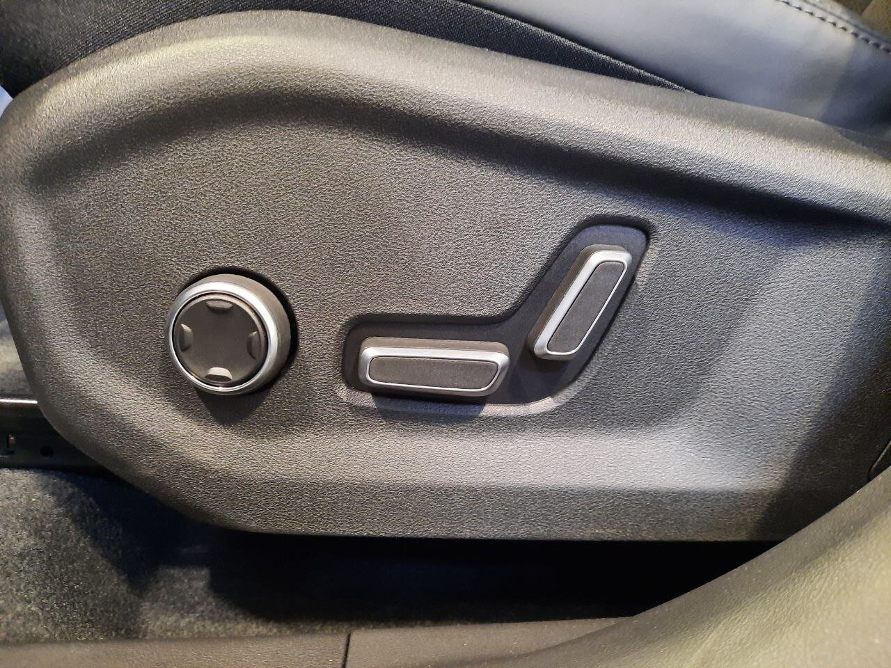 Легковой автотранспорт - GEELY Monjaro 