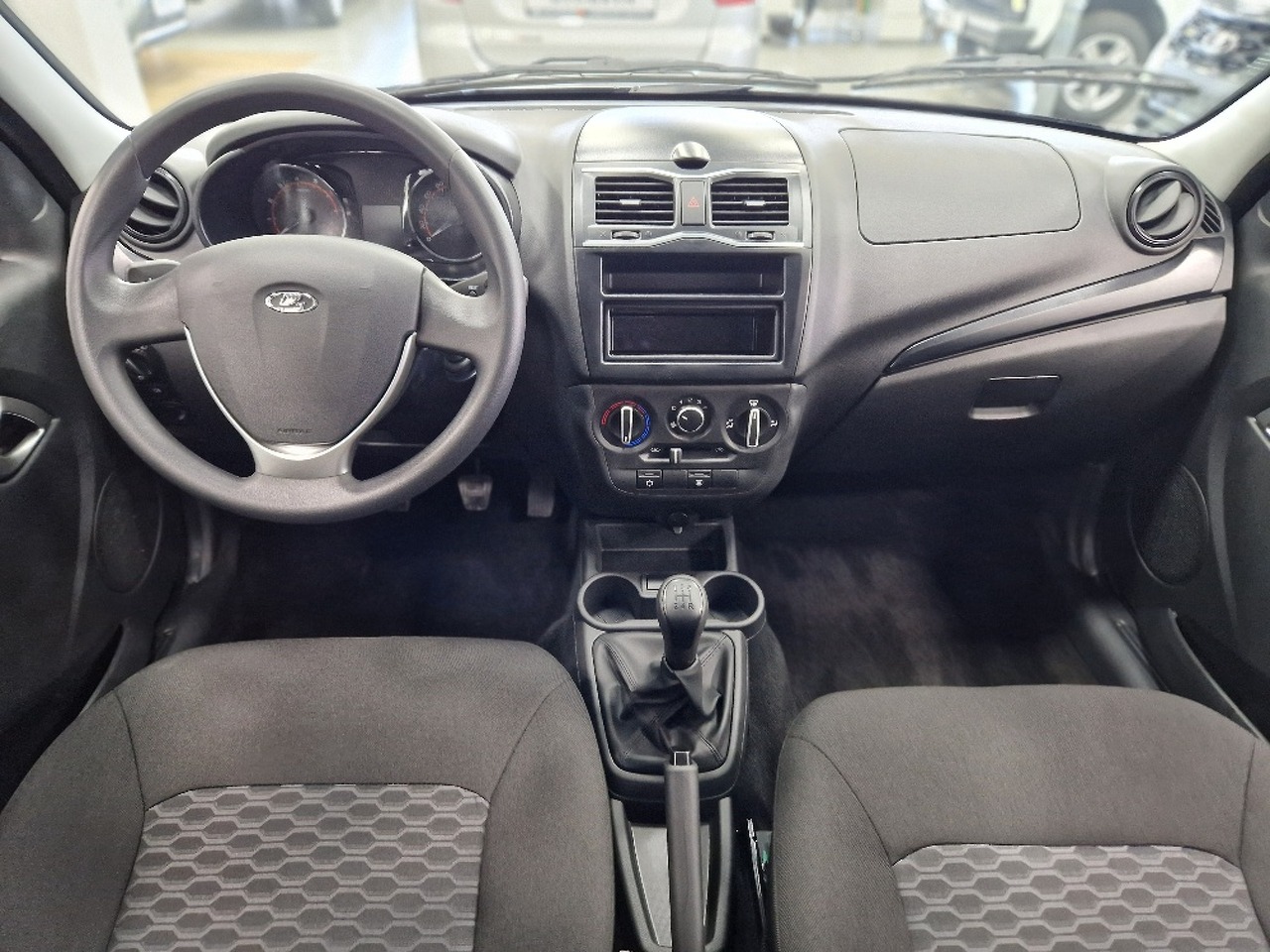 Легковой автотранспорт - LADA Granta 1.6 MT (90 л.с.)