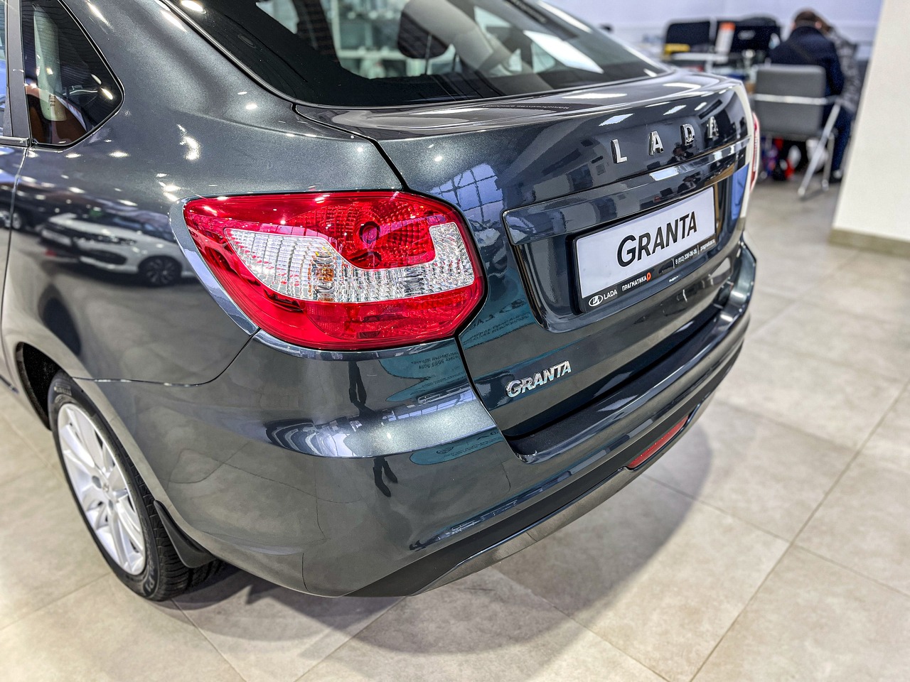 Легковой автотранспорт - Granta Euro-2 1.6 MT (90 л.с.)