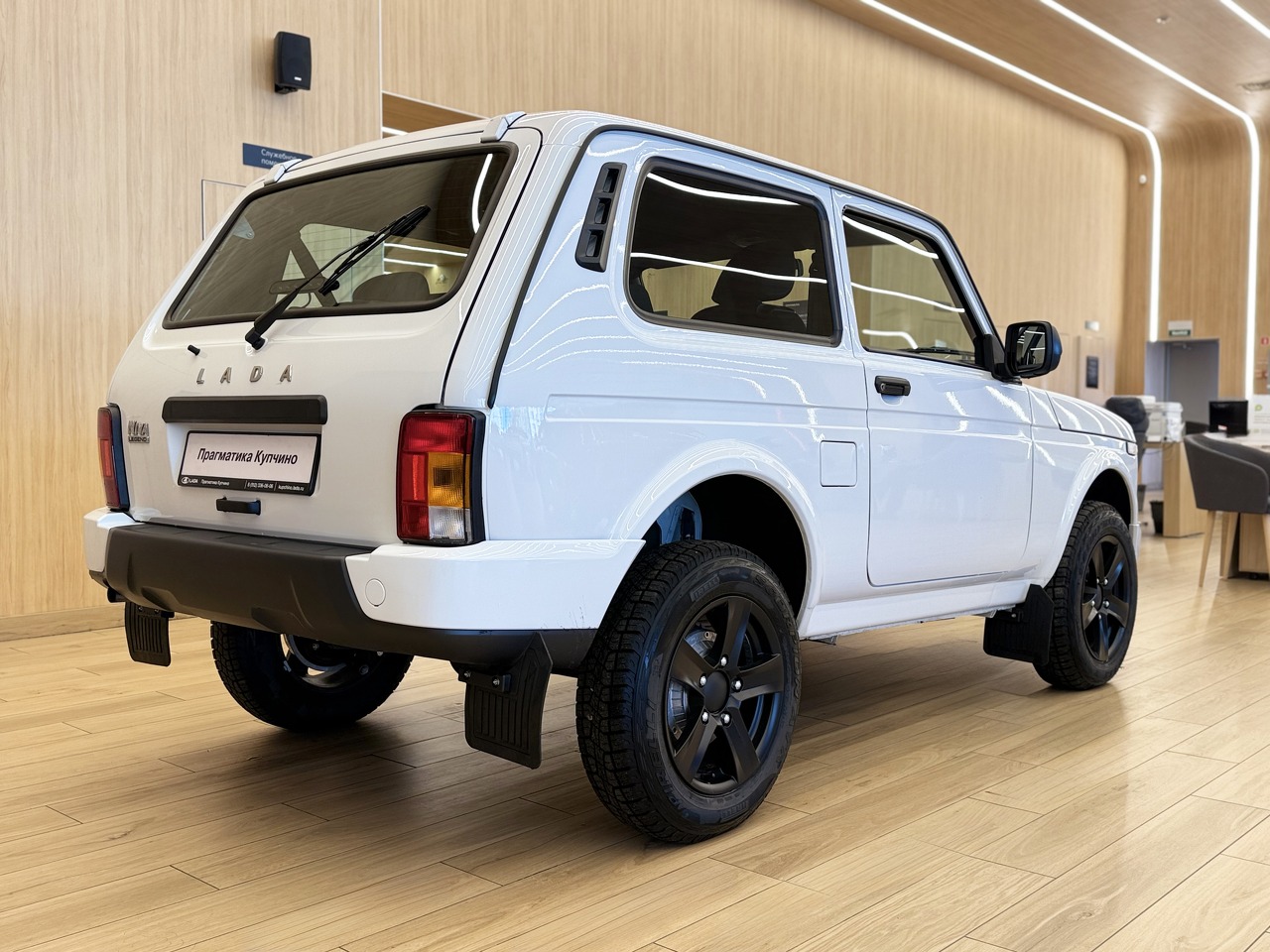 Легковой автотранспорт - LADA Niva Legend 1.7 MT (83 л.с.) 4WD