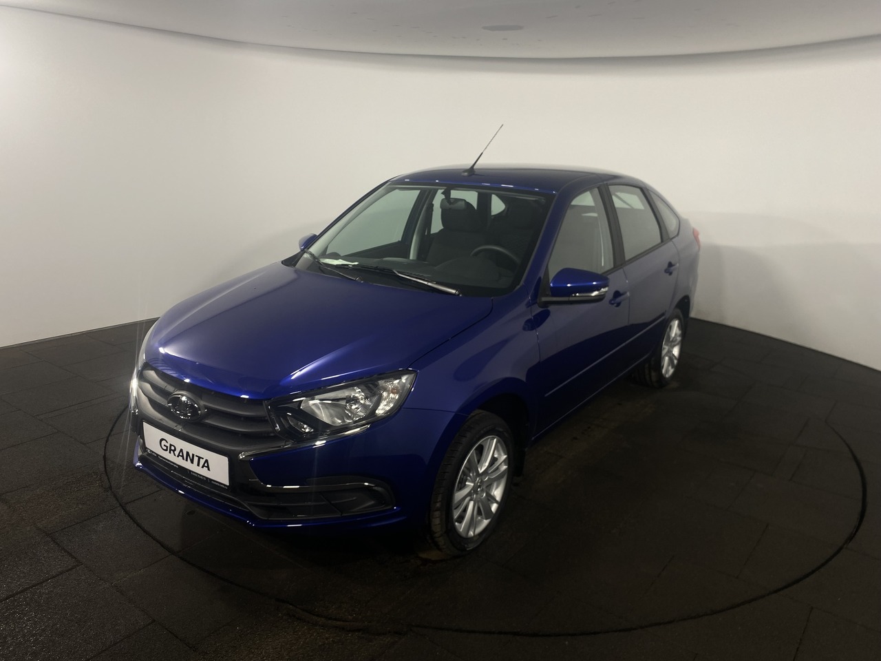 Легковой автотранспорт - LADA Granta 1.6 MT (90 л.с.)