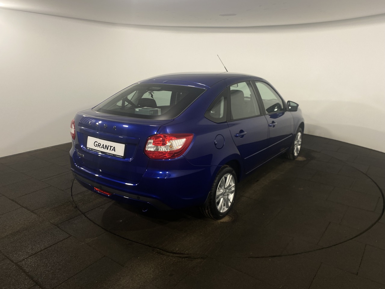 Легковой автотранспорт - LADA Granta 1.6 MT (90 л.с.)