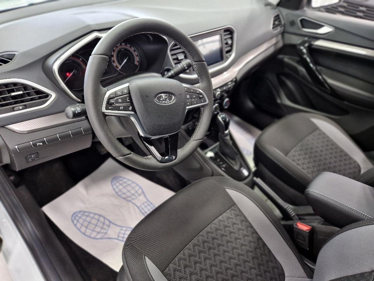 Легковой автотранспорт - Vesta SW 1.8 CVT (122 л.с.)