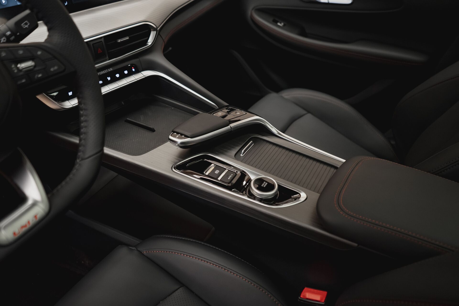 Легковой автотранспорт - CHANGAN UNI-T 1.5 AMT (167 л.с.)