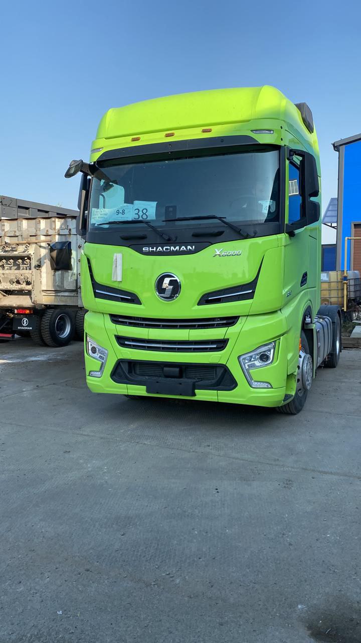 Грузовой автотранспорт - SHACMAN Тягач Х6000 4*2 WP13 480л.с.  SX4188YY381 
