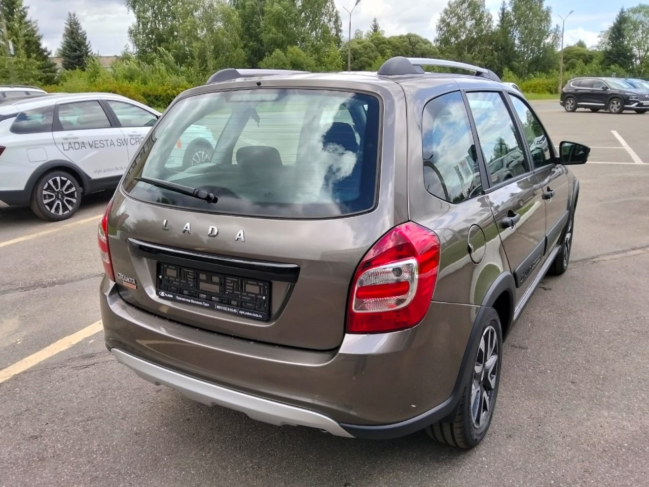 Легковой автотранспорт - LADA Granta Cross 1.6 MT (106 л.с.)