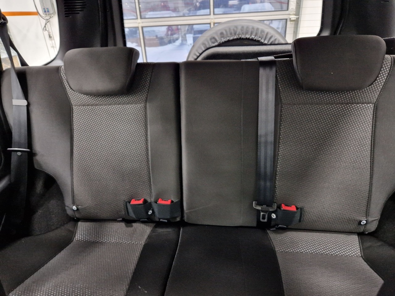 Легковой автотранспорт - LADA Niva Travel 1.7 MT (83 л.с.) 4WD