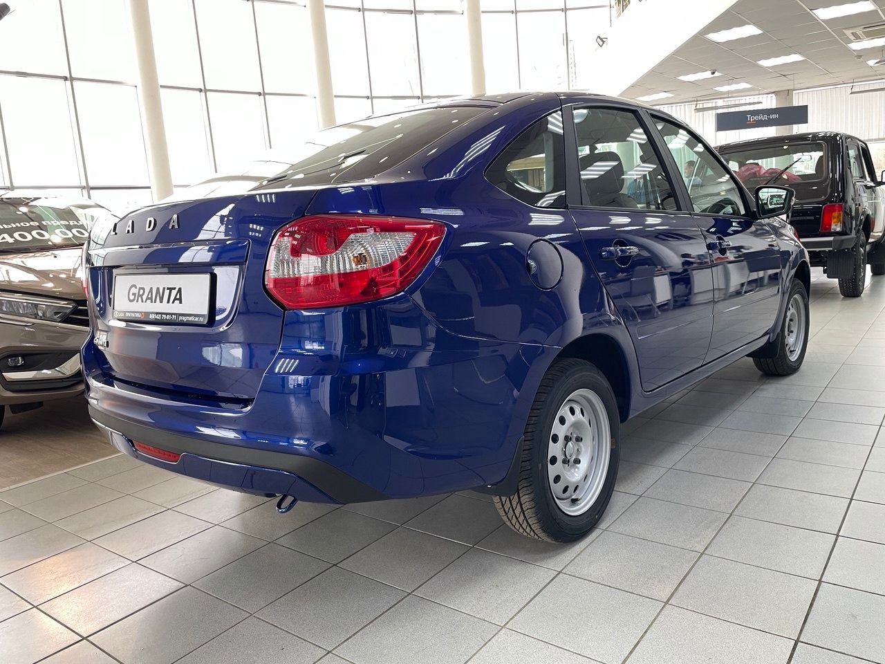 Легковой автотранспорт - LADA Granta 1.6 MT (90 л.с.)