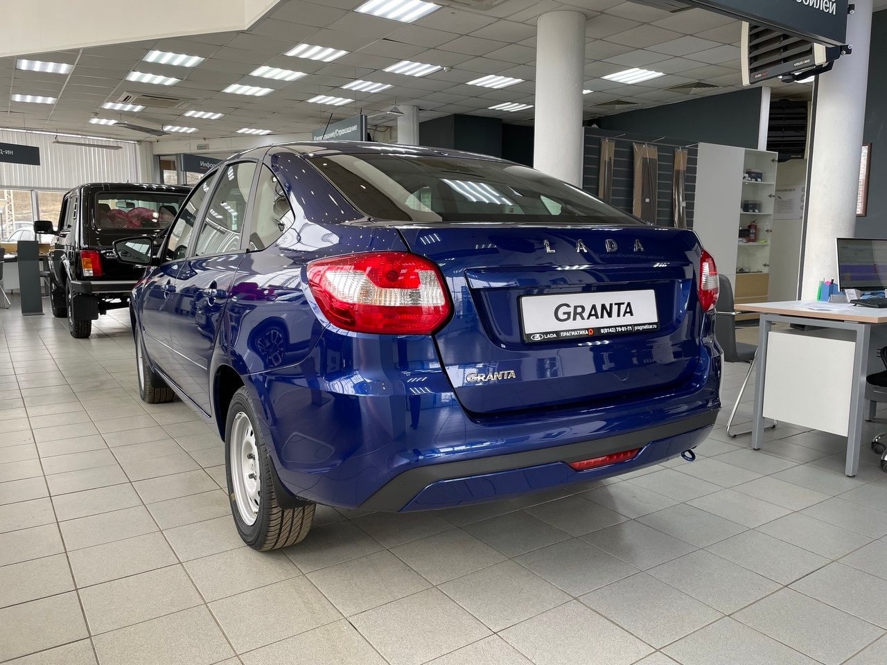 Легковой автотранспорт - LADA Granta 1.6 MT (90 л.с.)