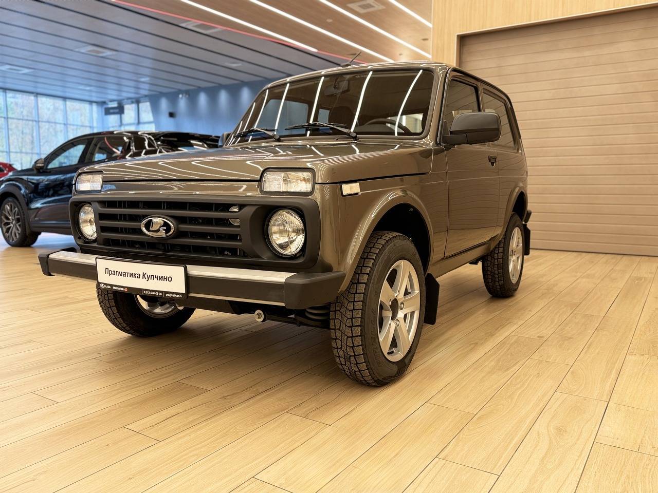 Легковой автотранспорт - LADA Niva Legend 1.7 MT (83 л.с.) 4WD
