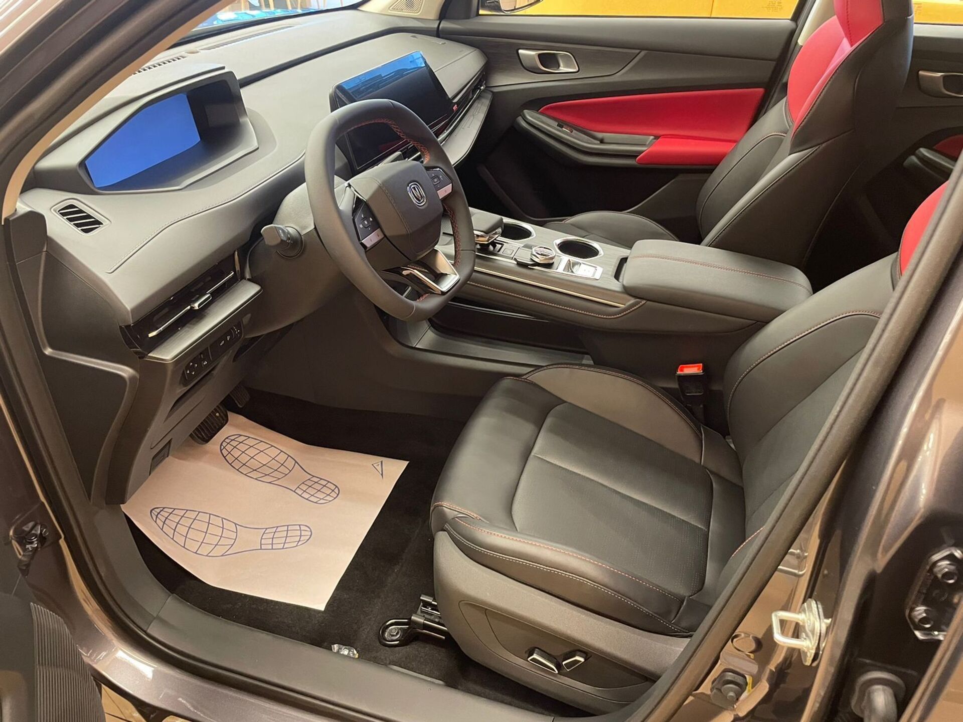 Легковой автотранспорт - CHANGAN CS55PLUS 1.5 AMT (181 л.с.)