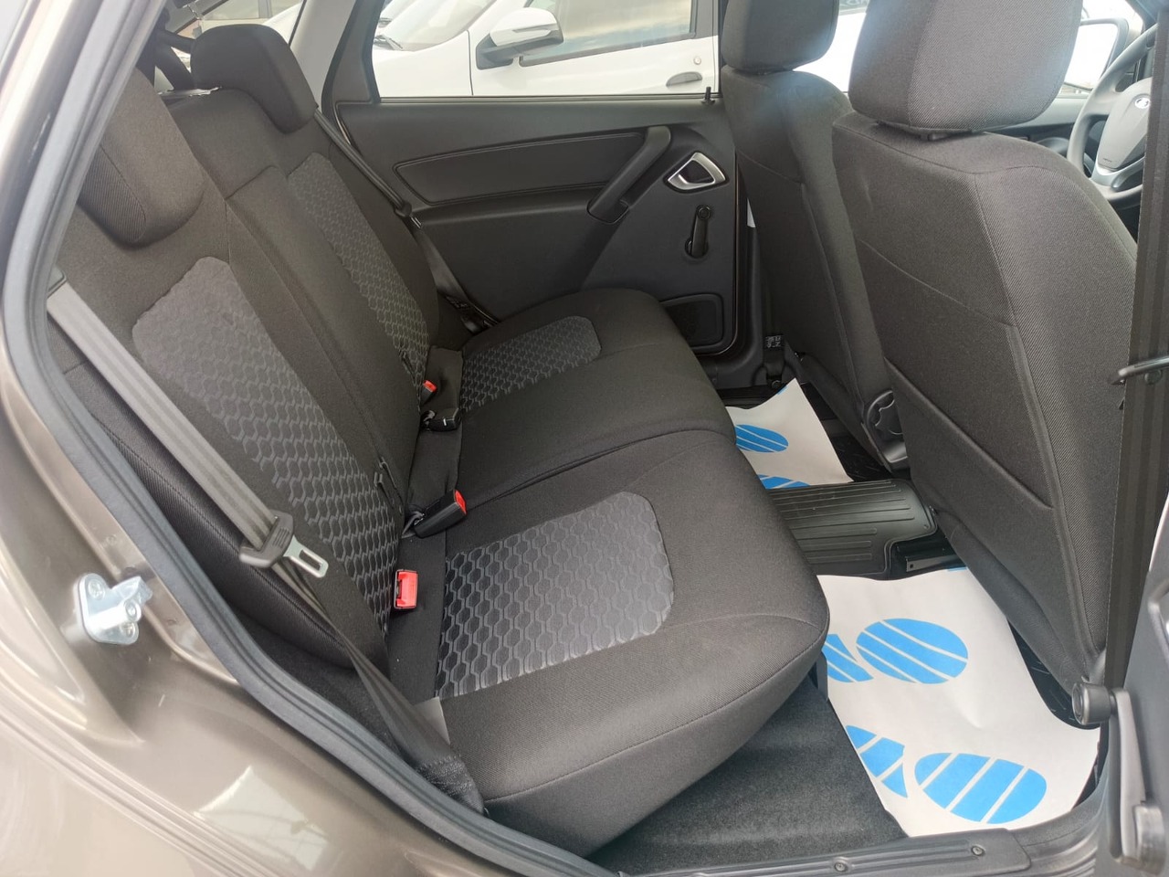 Легковой автотранспорт - LADA Granta 1.6 MT (90 л.с.)