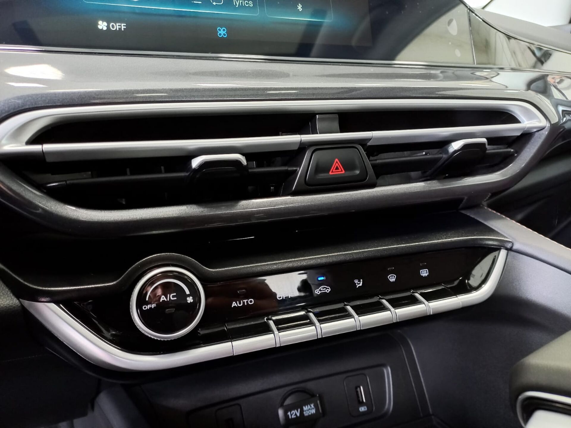 Легковой автотранспорт - CHANGAN Eado Plus 1.4 AMT (155 л.с.)