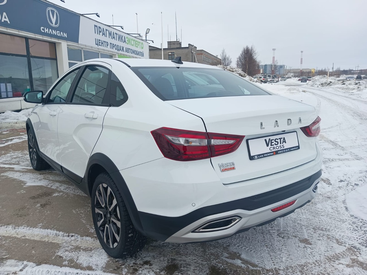 Легковой автотранспорт - Vesta Cross 1.6 MT (106 л.с.)