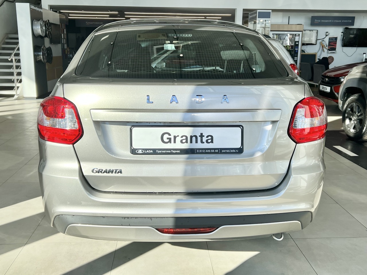 Легковой автотранспорт - LADA Granta 1.6 MT (90 л.с.)