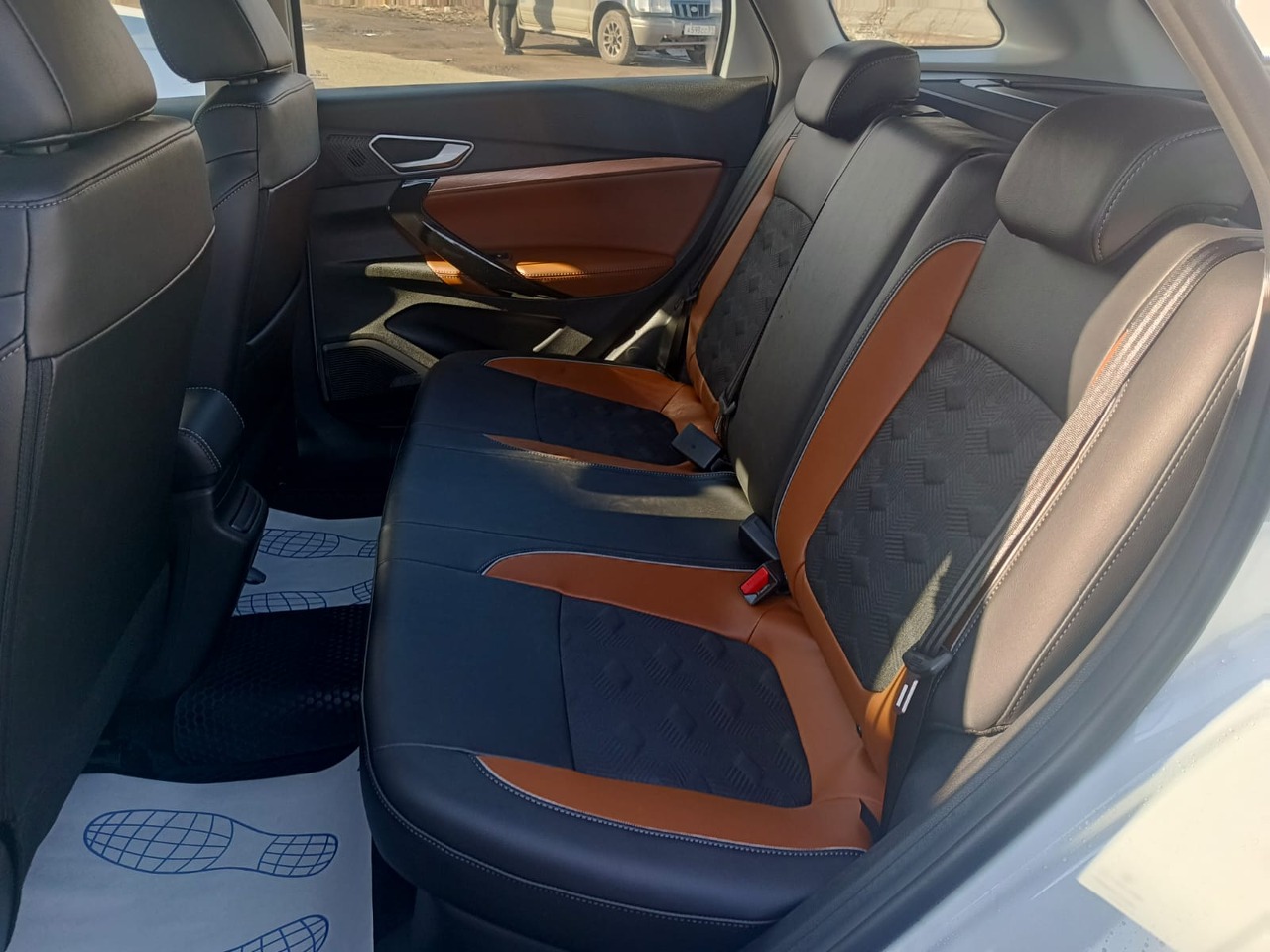 Легковой автотранспорт - Vesta SW Cross 1.8 CVT (122 л.с.)