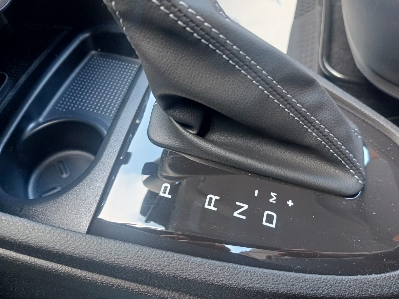 Легковой автотранспорт - Vesta SW Cross 1.8 CVT (122 л.с.)