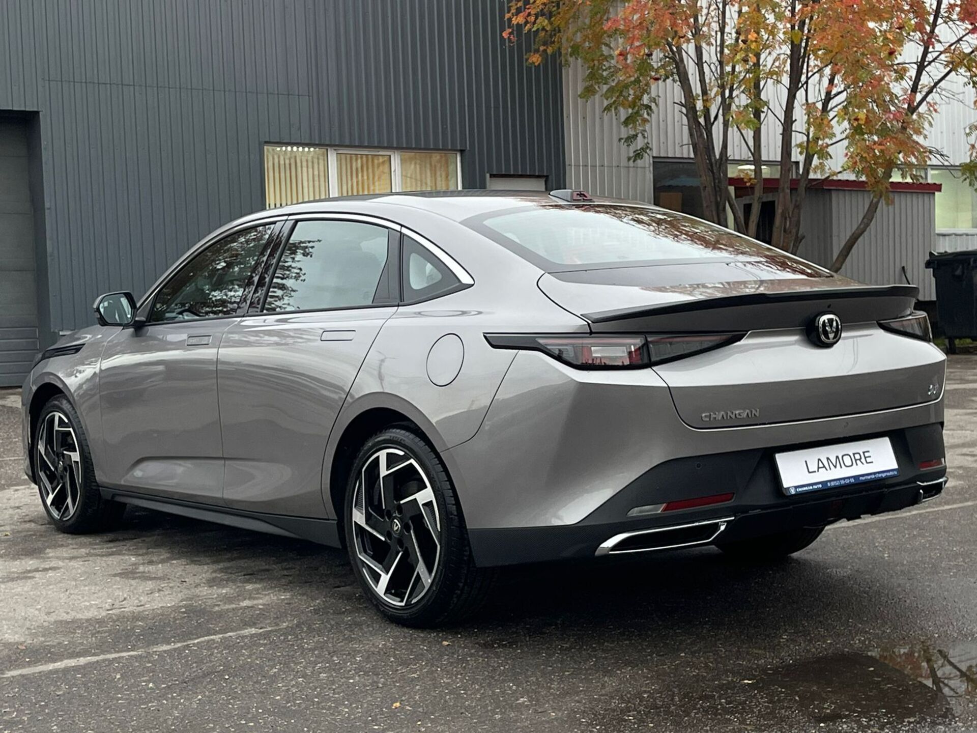 Легковой автотранспорт - CHANGAN Lamore 1.5 AMT (180 л.с.)
