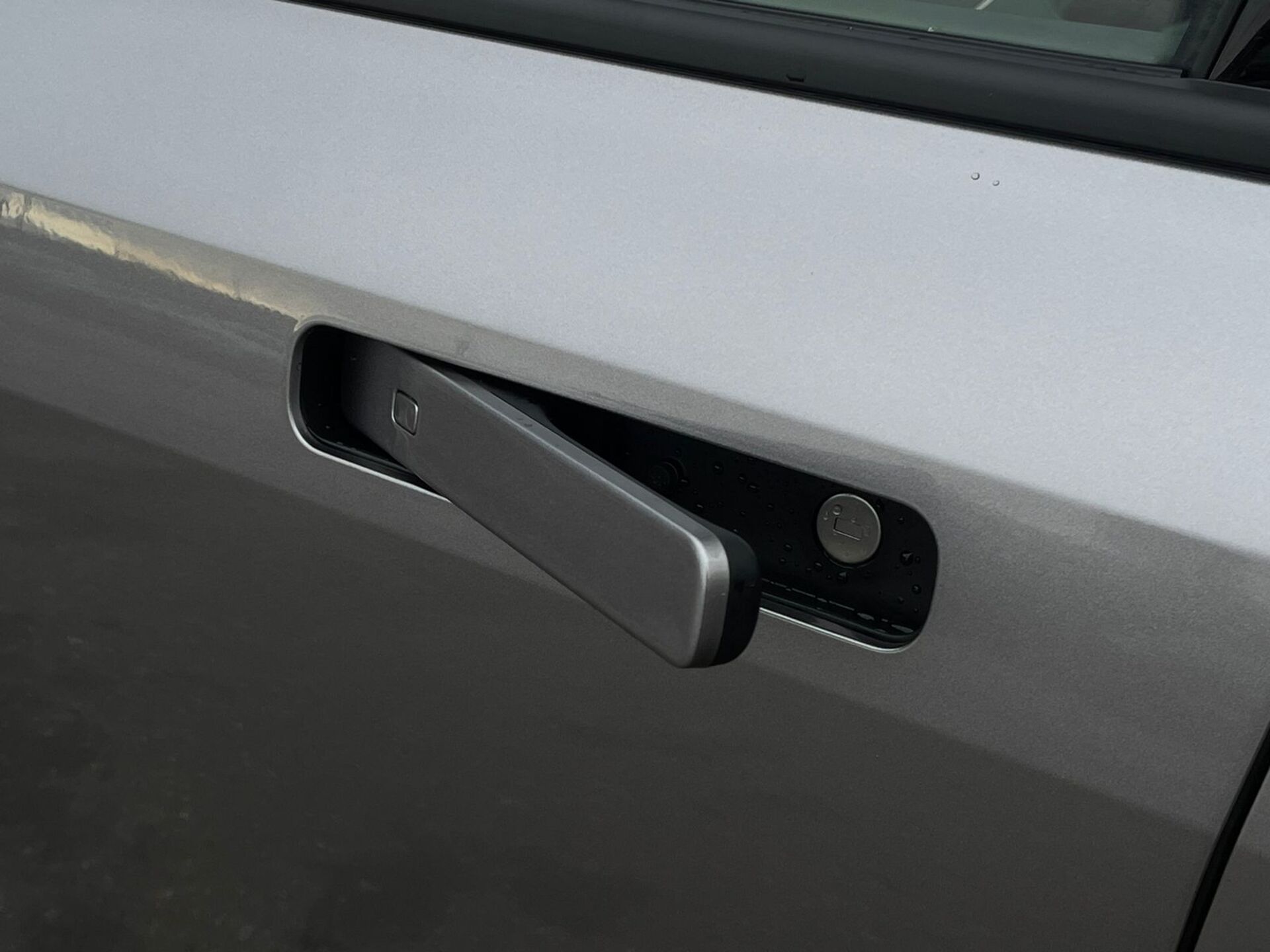 Легковой автотранспорт - CHANGAN Lamore 1.5 AMT (180 л.с.)