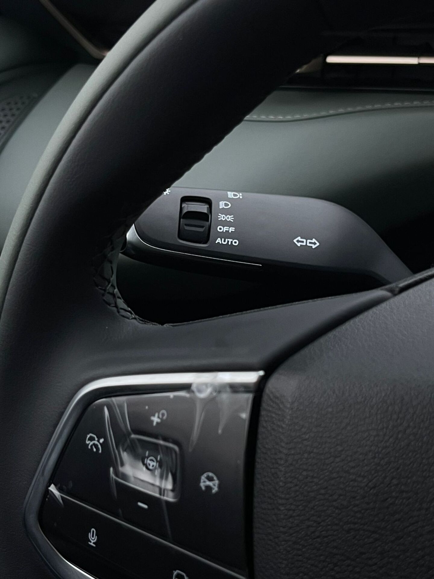 Легковой автотранспорт - CHANGAN Lamore 1.5 AMT (180 л.с.)