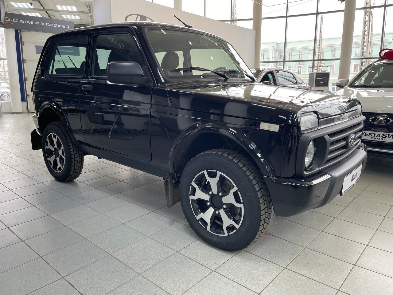 Легковой автотранспорт - LADA Niva Legend 1.7 MT (83 л.с.) 4WD