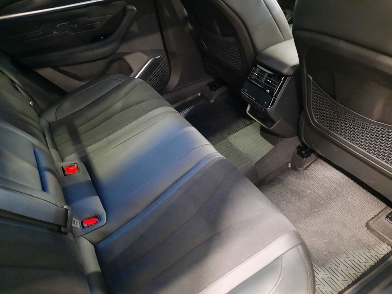 Легковой автотранспорт - GEELY Monjaro 