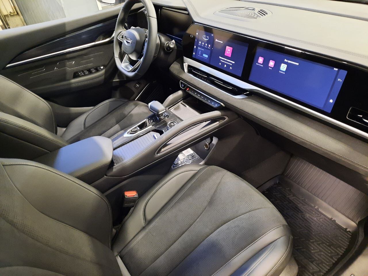 Легковой автотранспорт - GEELY Monjaro 