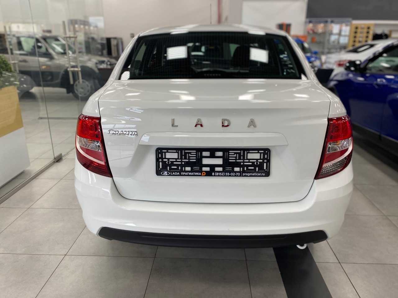 Легковой автотранспорт - LADA Granta 1.6 MT (90 л.с.)