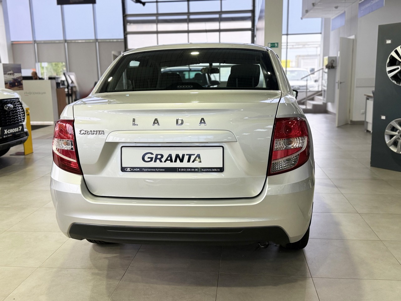 Легковой автотранспорт - LADA Granta 1.6 MT (90 л.с.)