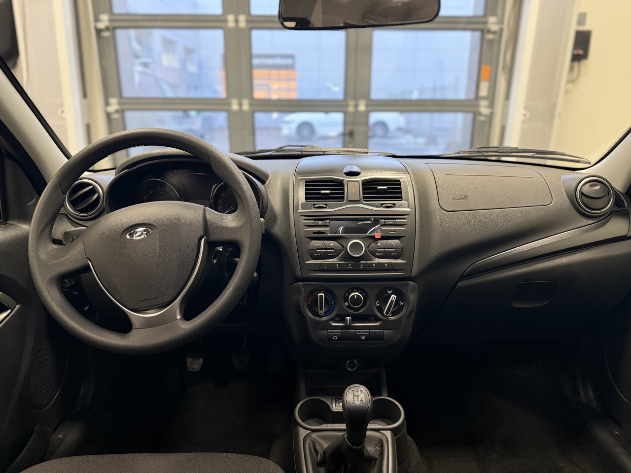 Легковой автотранспорт - LADA Granta 1.6 MT (90 л.с.)