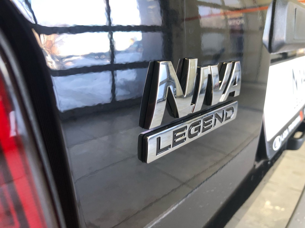 Легковой автотранспорт - LADA Niva Legend 1.7 MT (83 л.с.) 4WD