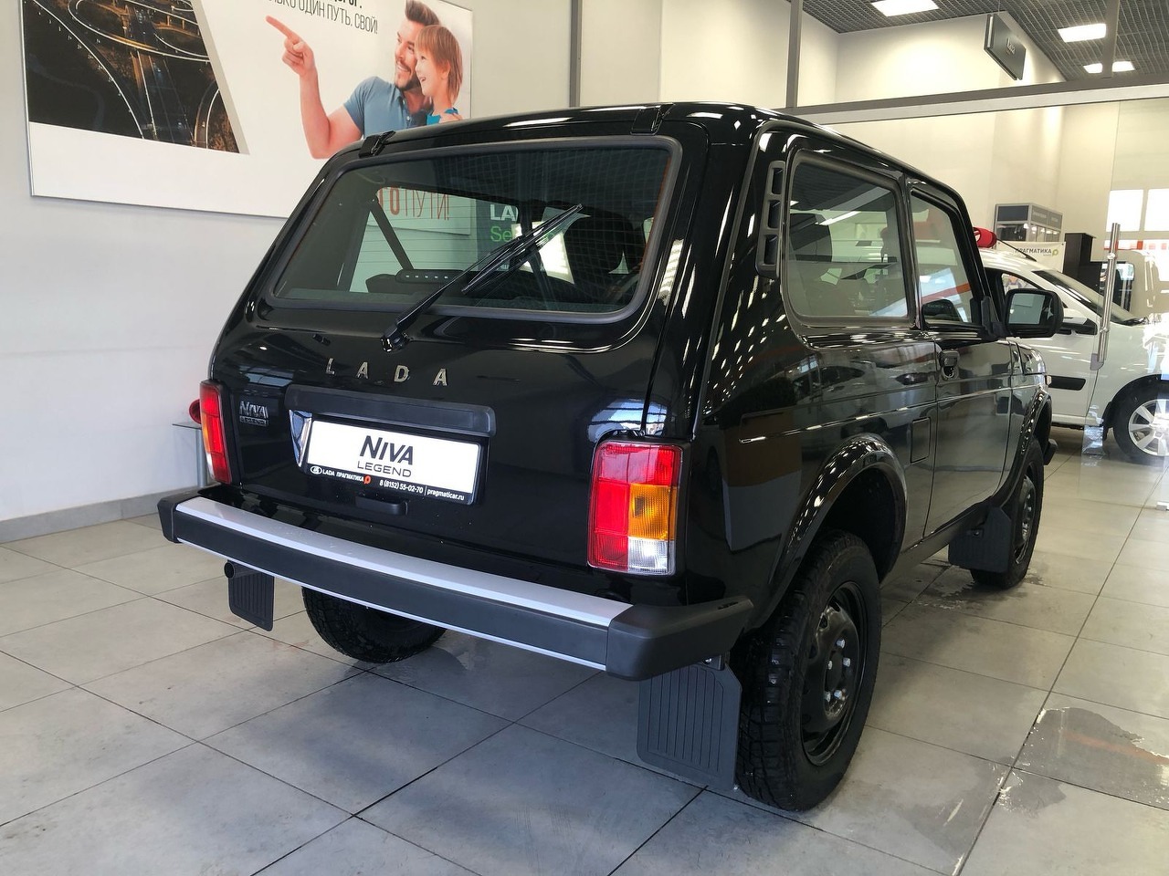 Легковой автотранспорт - LADA Niva Legend 1.7 MT (83 л.с.) 4WD