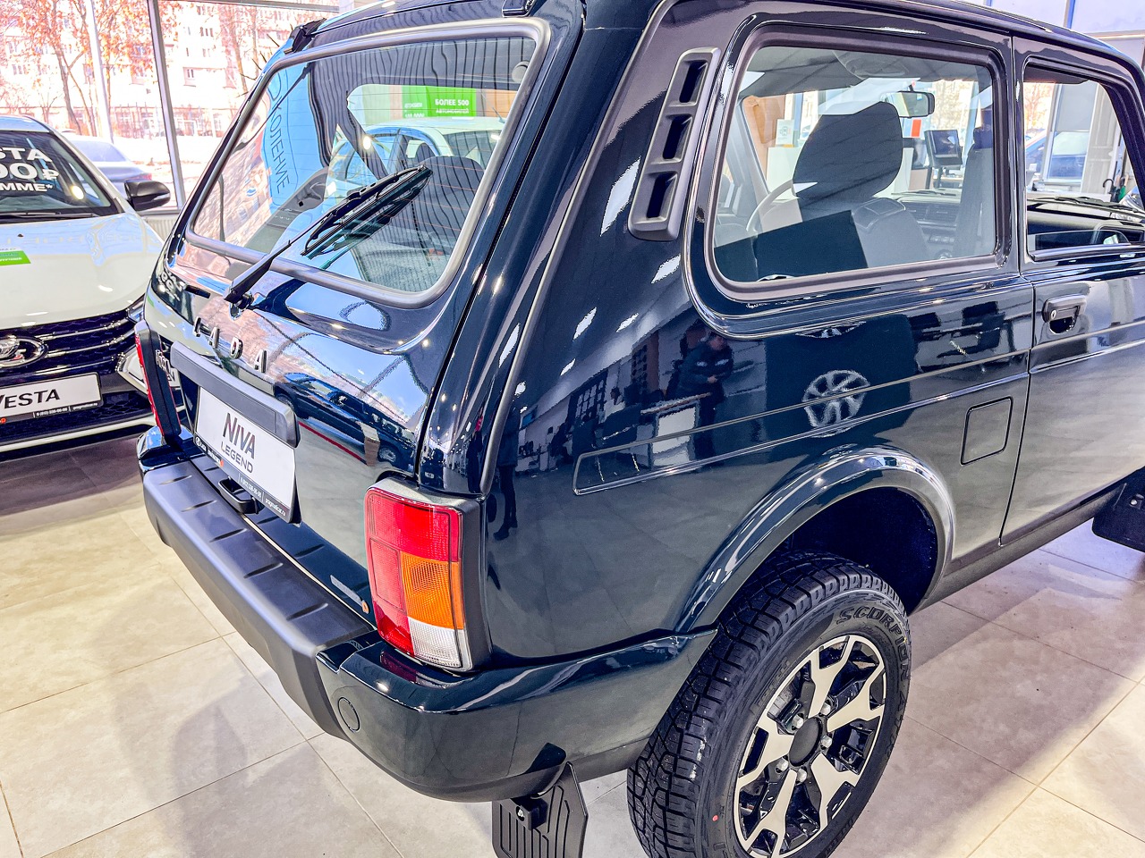 Легковой автотранспорт - Niva Legend 1.7 MT (83 л.с.) 4WD
