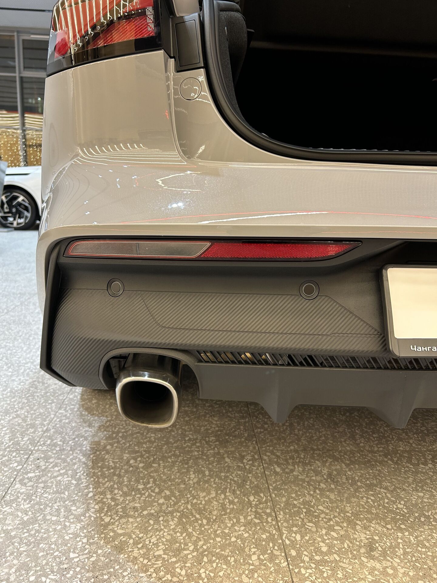 Легковой автотранспорт - CHANGAN UNI-V 1.5 AMT (181 л.с.)