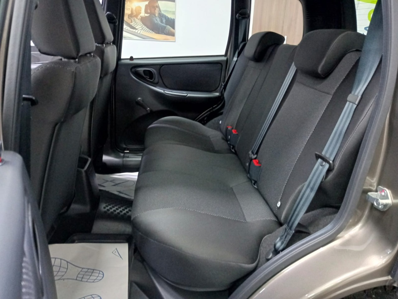 Легковой автотранспорт - LADA Niva Travel 1.7 MT (83 л.с.) 4WD