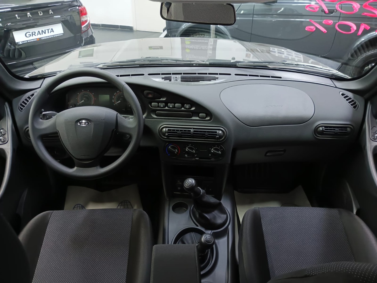 Легковой автотранспорт - LADA Niva Travel 1.7 MT (83 л.с.) 4WD