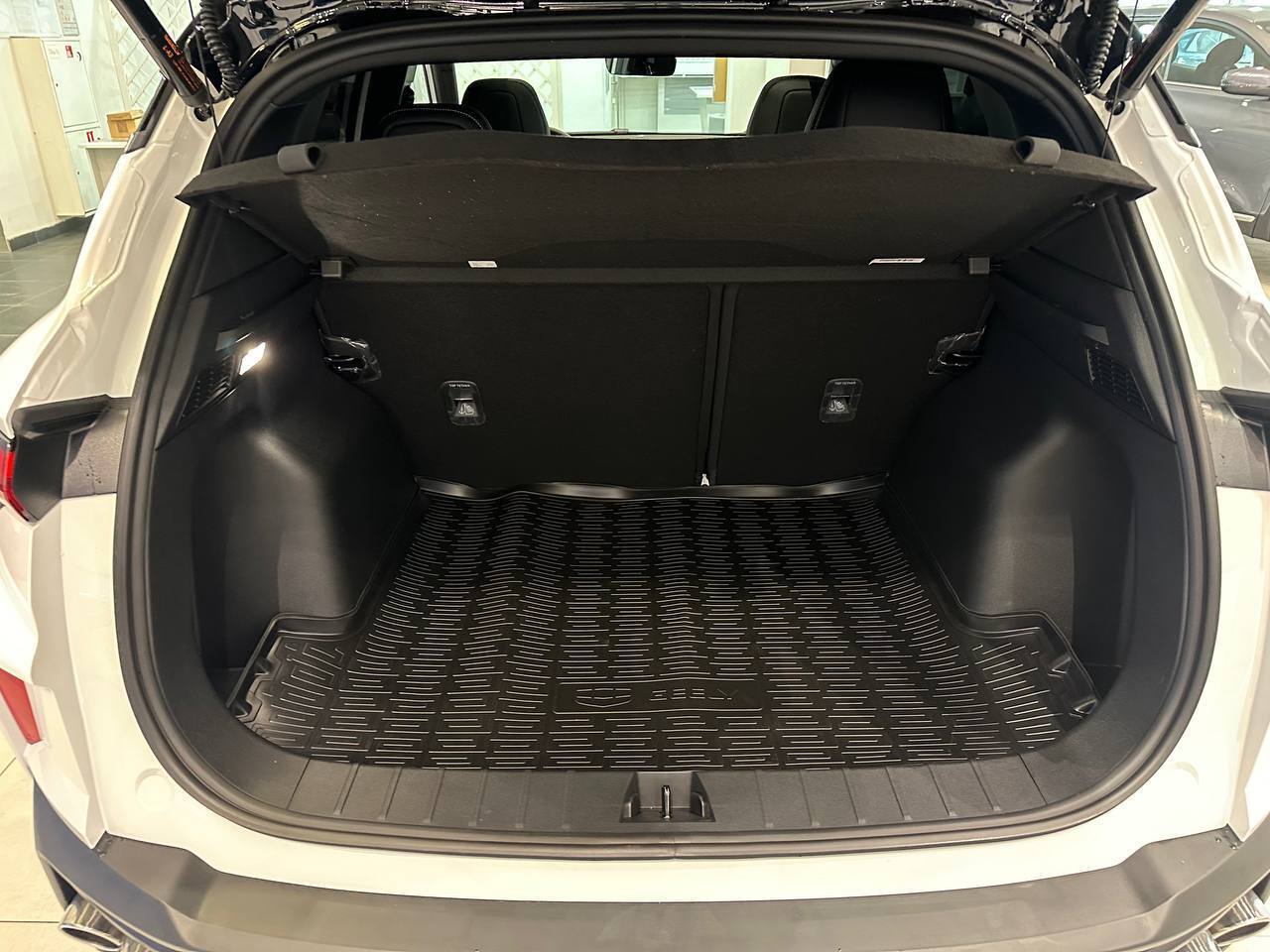 Легковой автотранспорт - GEELY Coolray 