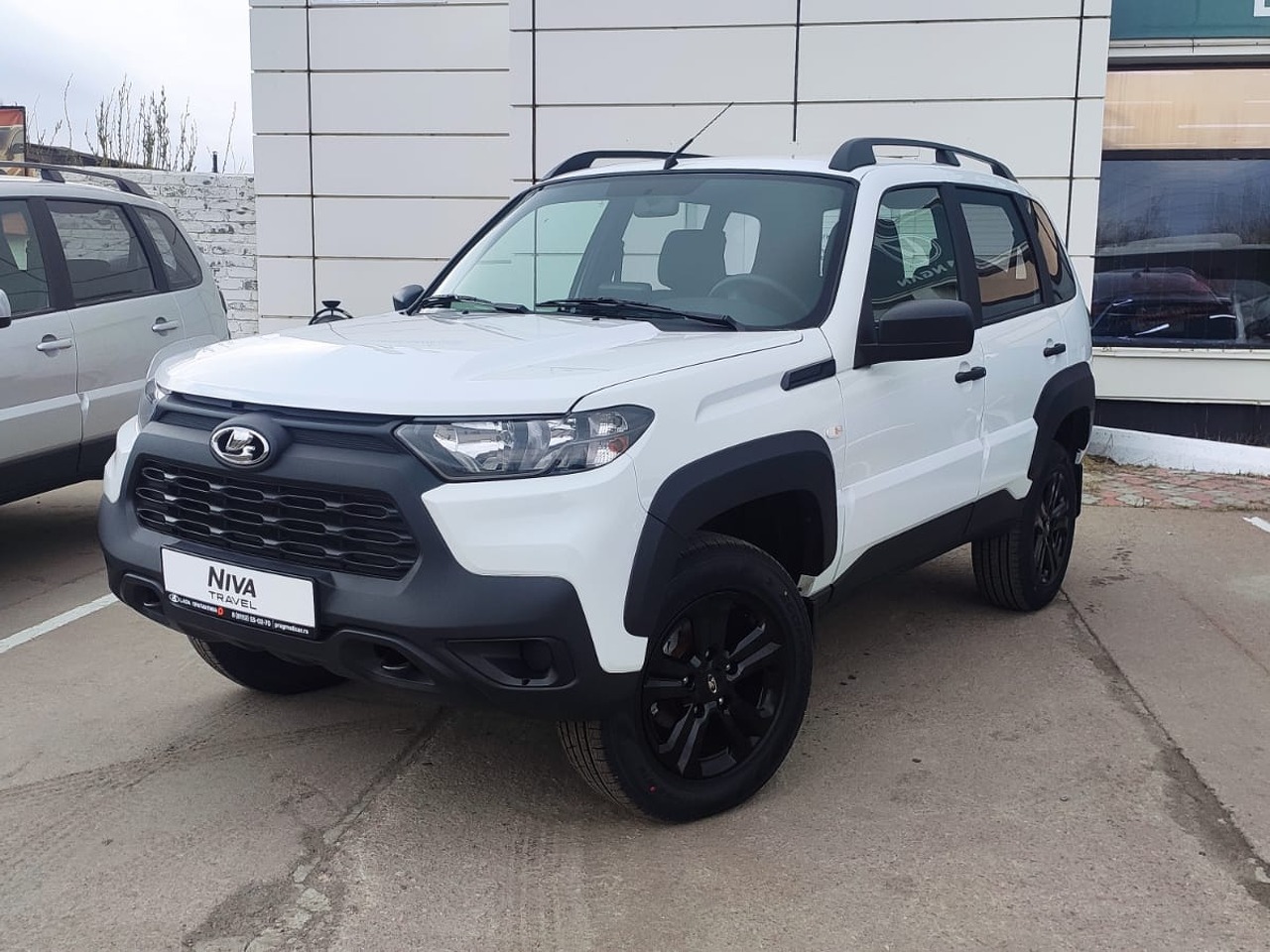 Легковой автотранспорт - LADA Niva Travel 1.7 MT (83 л.с.) 4WD