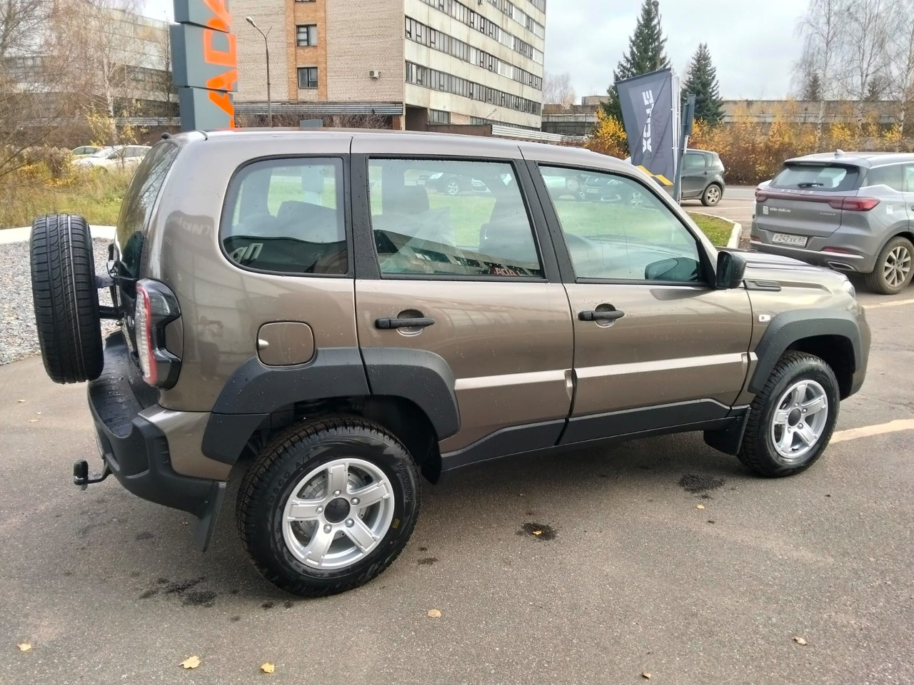Легковой автотранспорт - LADA Niva Travel 1.7 MT (83 л.с.) 4WD