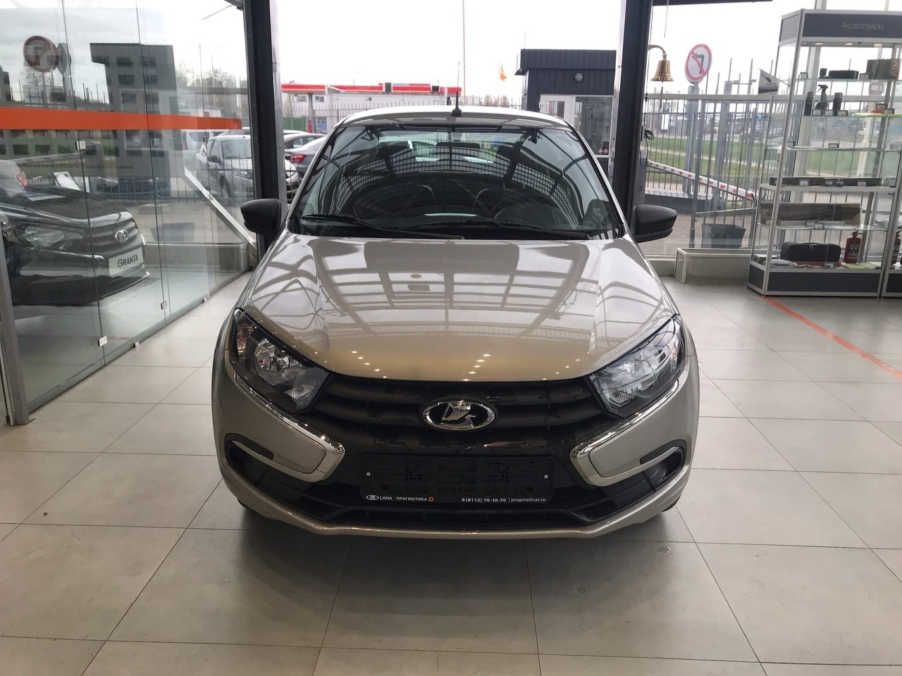 Легковой автотранспорт - LADA Granta 1.6 MT (90 л.с.)