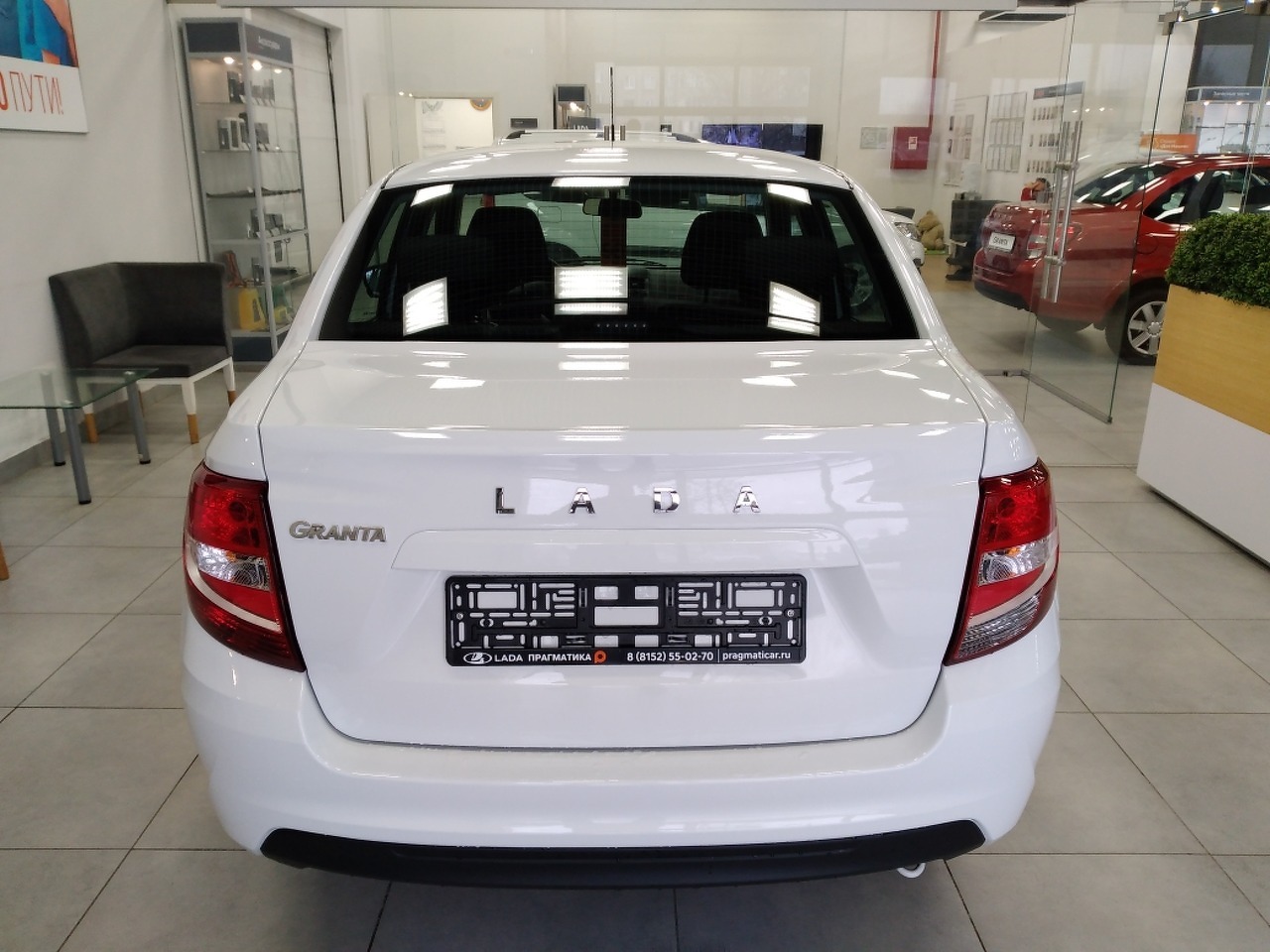 Легковой автотранспорт - LADA Granta 1.6 MT (90 л.с.)