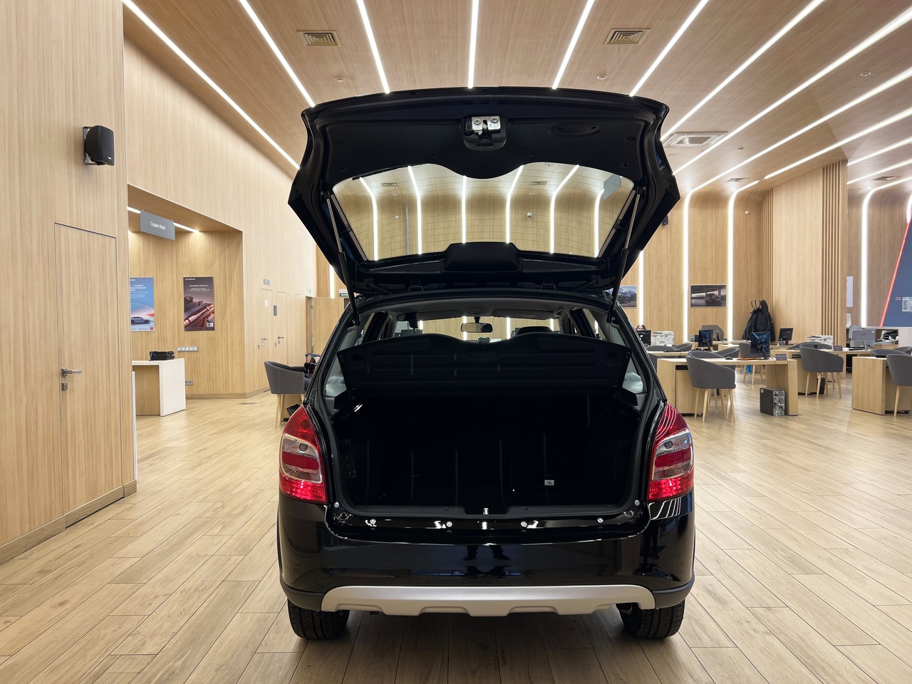 Легковой автотранспорт - LADA Granta Cross 1.6 MT (90 л.с.)