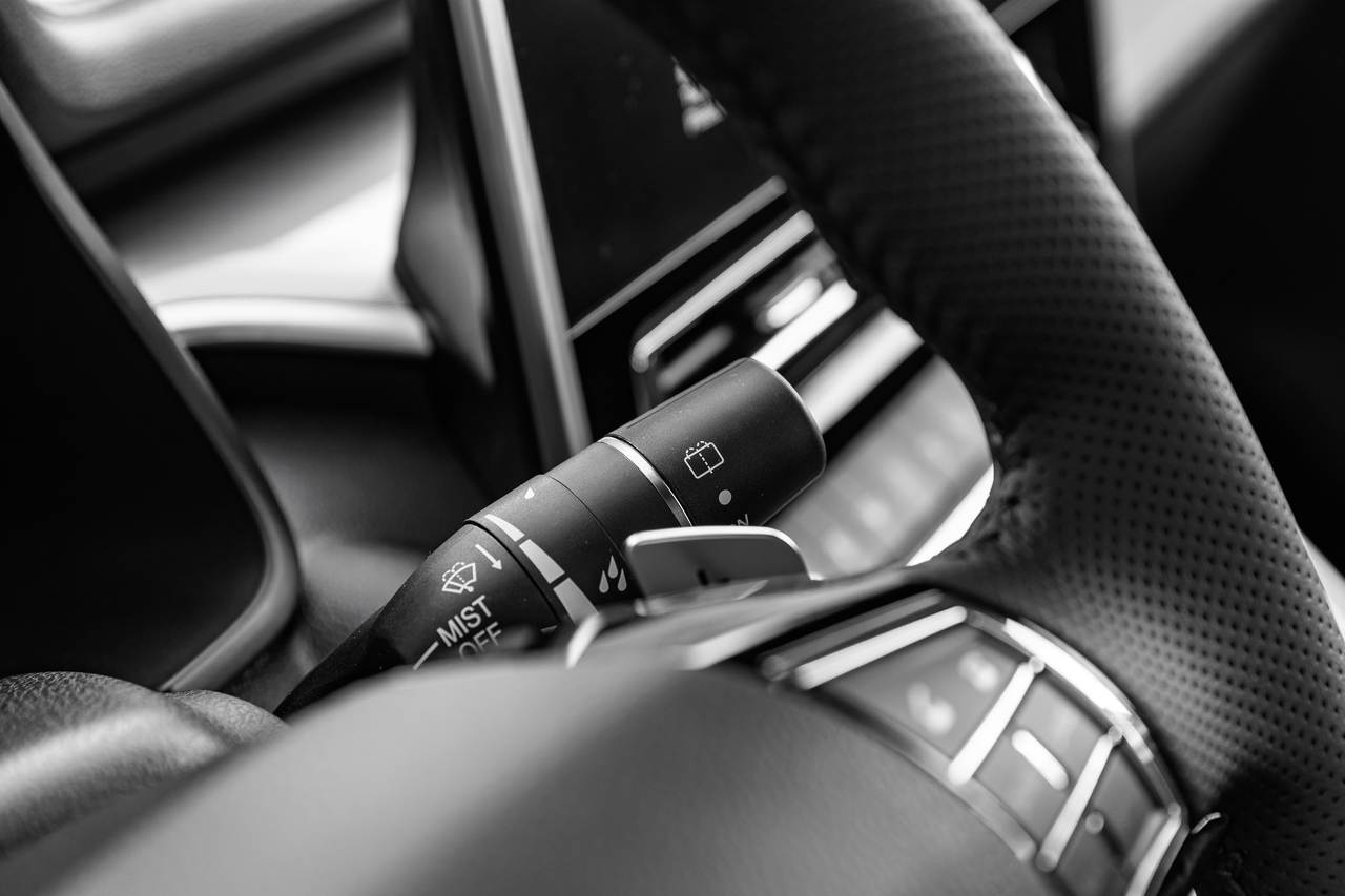 Легковой автотранспорт - Haval M6, II 2025 1.5 AMT (143 л.с.)