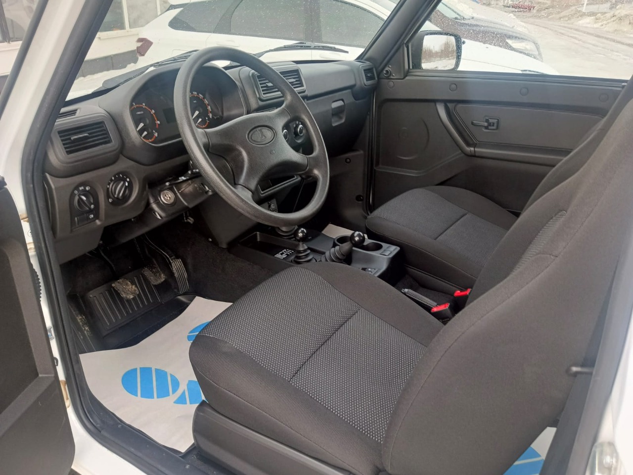 Легковой автотранспорт - LADA Niva Legend 1.7 MT (83 л.с.) 4WD